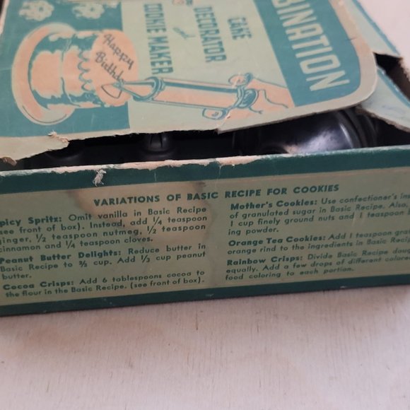 MCM Cake Decorator and Cookie Maker Complete With Original Box Has Wear - Picture 12 of 14